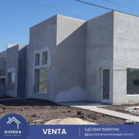 VENDE Moderno Local A metros Acceso Norte