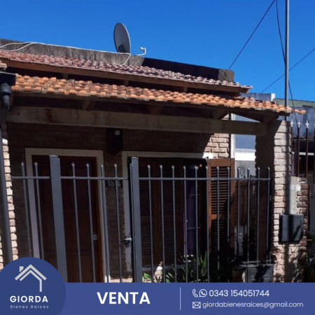 VENDE: Casa calle Cnel. Uzin, tres dormitorios