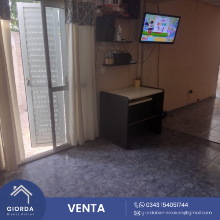 VENDE: Casa en colonia Avellaneda, calle Serrano