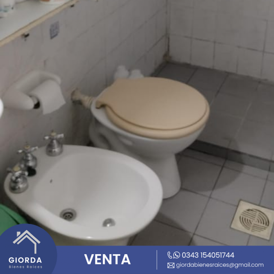 VENDE: Casa calle Cnel. Uzin