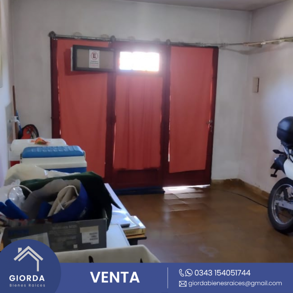 VENDE: Casa Avenida Selva de Montiel