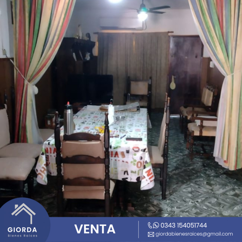 VENDE: Casa Avenida Selva de Montiel