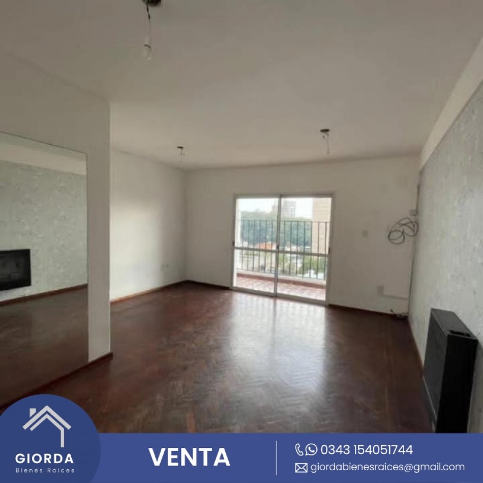 VENDE: Semipiso zona parque, calle Cordoba z/ Malvinas