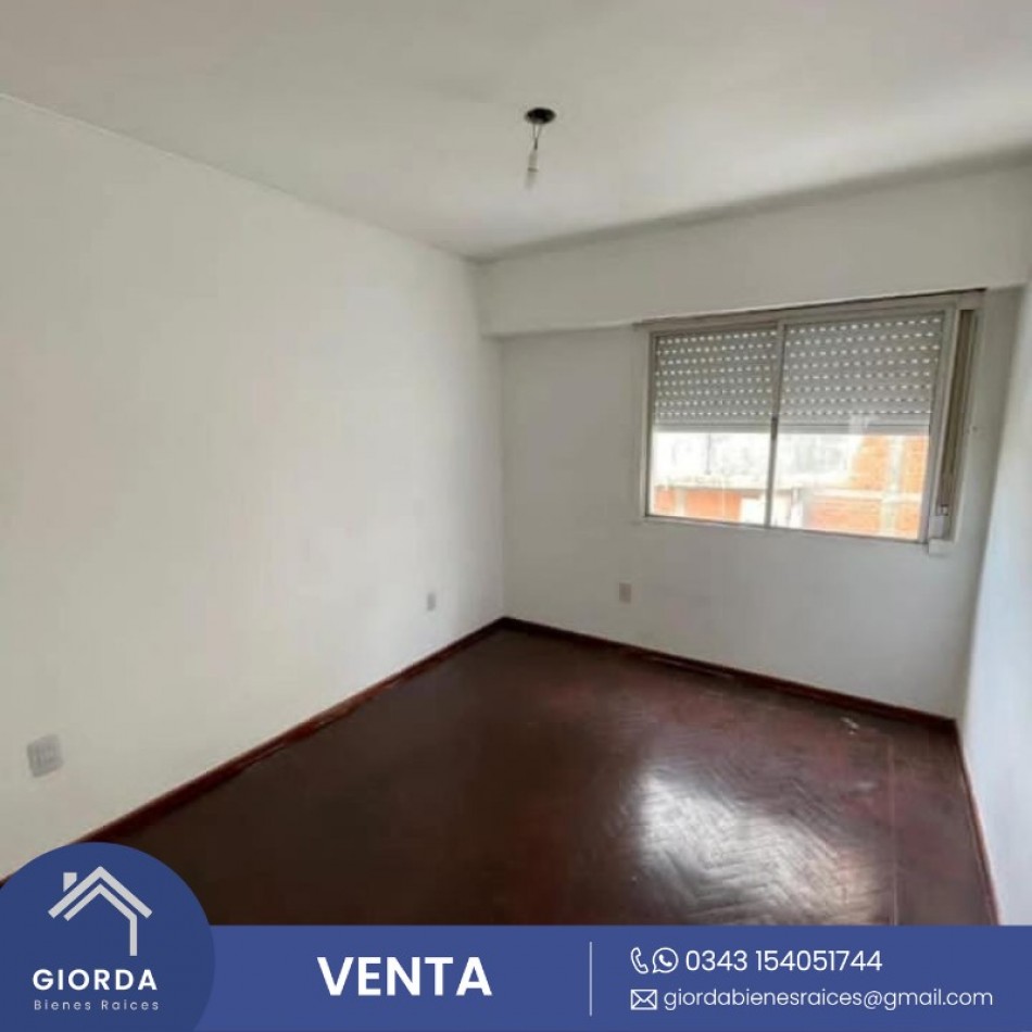 VENDE: Semipiso zona parque, calle Cordoba z/ Malvinas