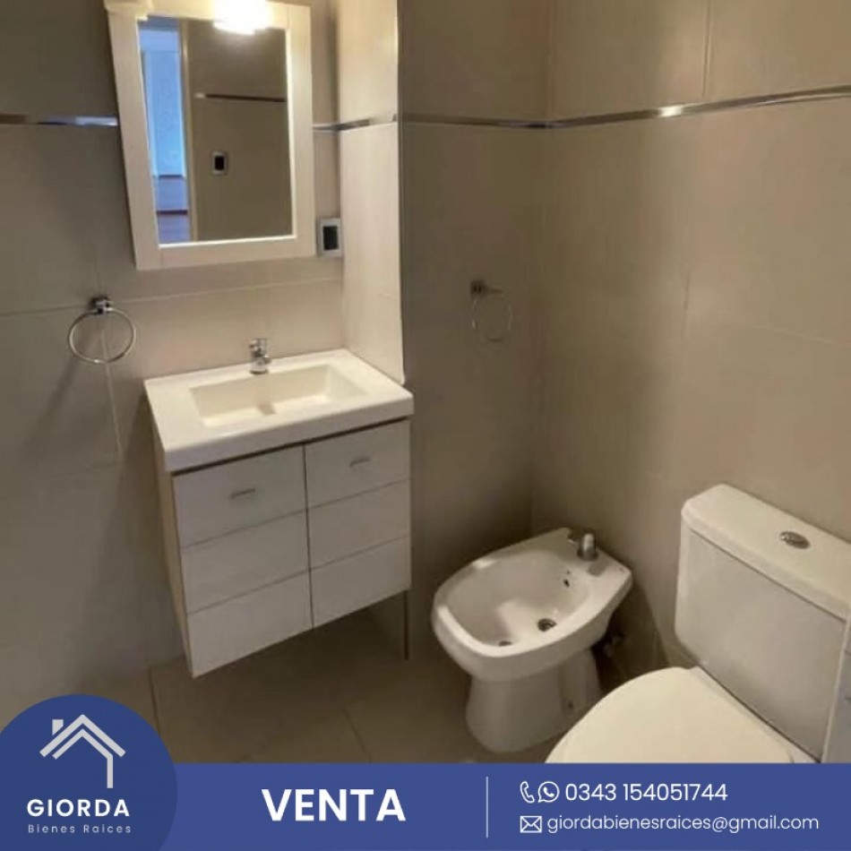 VENDE: Semipiso zona parque, calle Cordoba z/ Malvinas