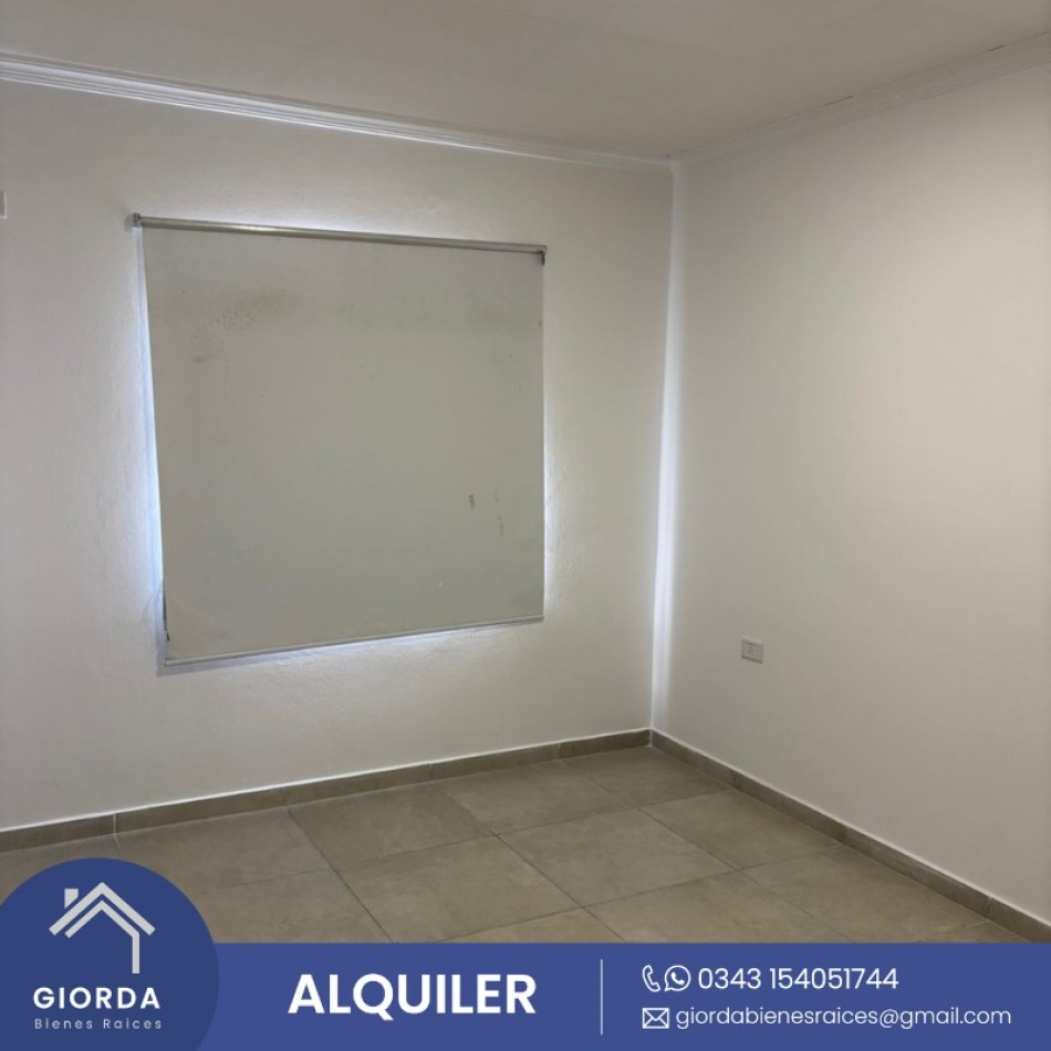 ALQUILA: Casa zona Acceso Norte, calle 19 de Abril