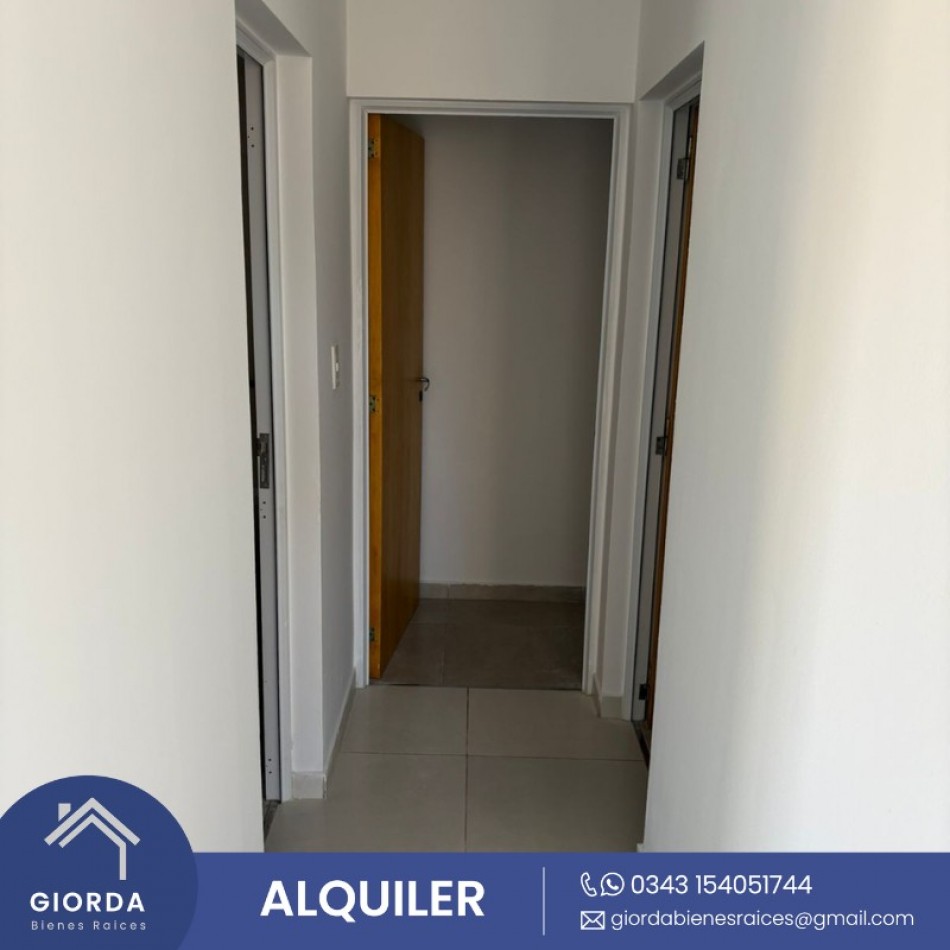 ALQUILA: Casa zona Acceso Norte, calle 19 de Abril