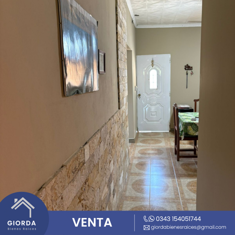 VENDE: Casa en San Benito, calle Celestino Marco