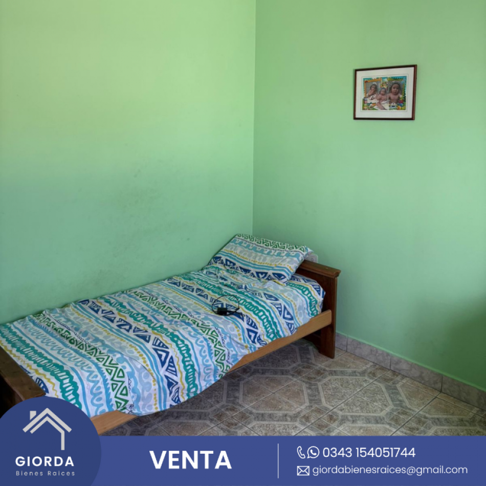 VENDE: Casa en San Benito, calle Celestino Marco