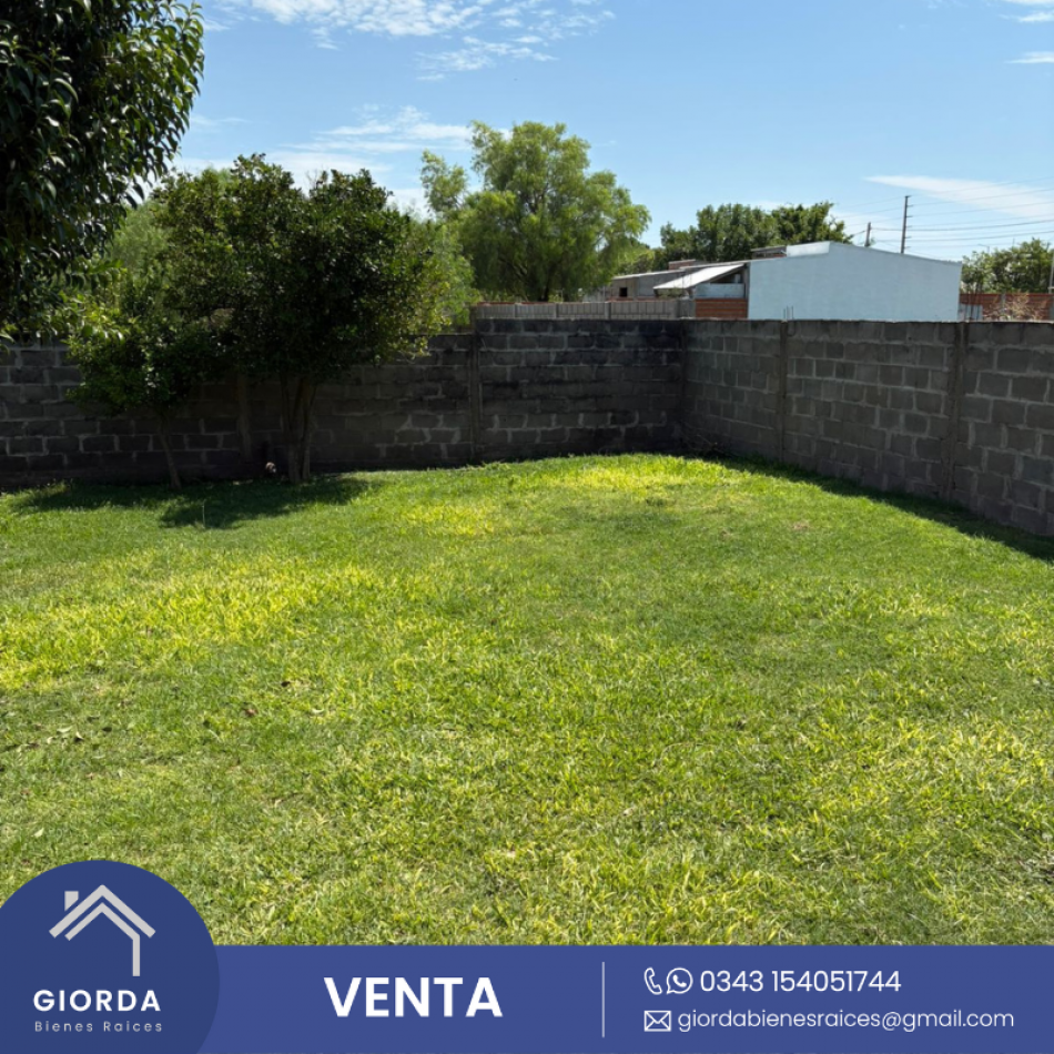 VENDE: Casa en San Benito, calle Celestino Marco