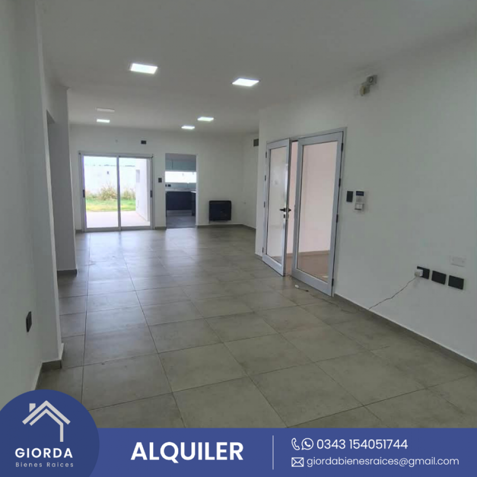 Alquiler - Casa Moderna, Zona Sur