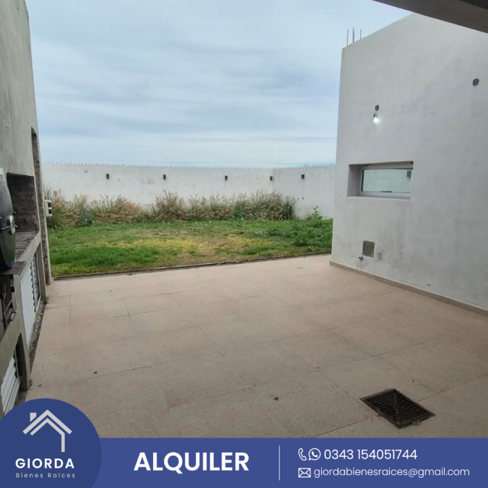 Alquiler - Casa Moderna, Zona Sur