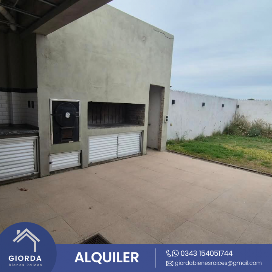 Alquiler - Casa Moderna, Zona Sur