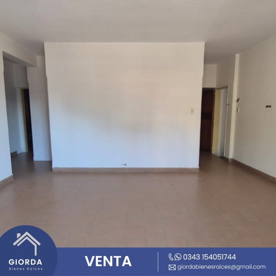 VENDE: Casa en planta alta, ideal para quienes buscan espacio y comodidad 