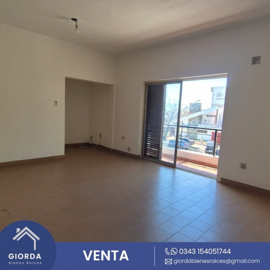 VENDE: Casa en planta alta, ideal para quienes buscan espacio y comodidad 