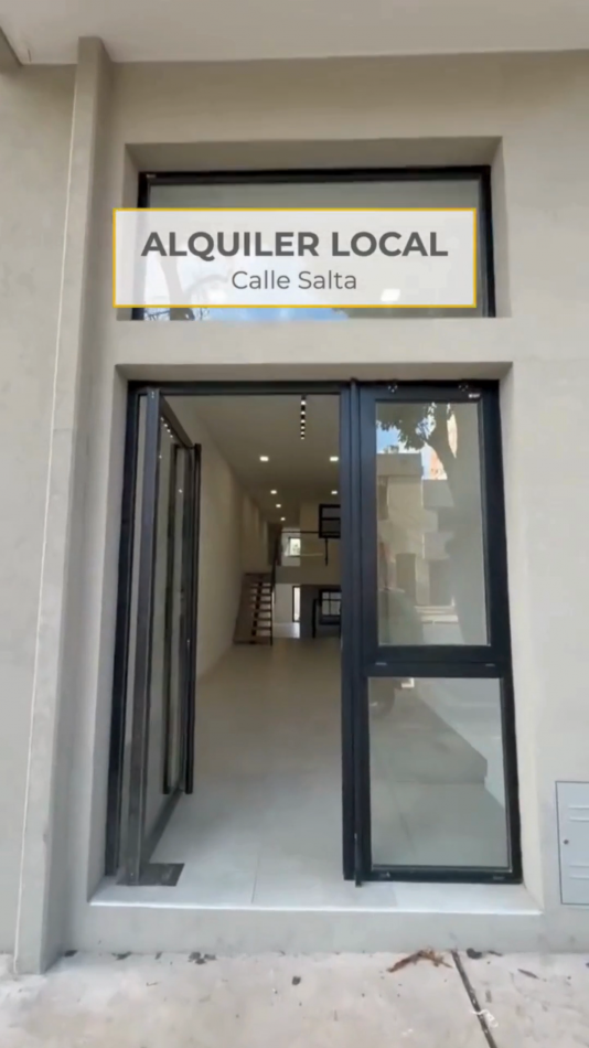 ALQUILA: Espectacular local calle Salta al 200. 