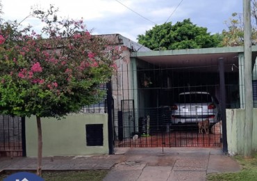 VENDE: Casa Casiano Calderon y la Cautiva